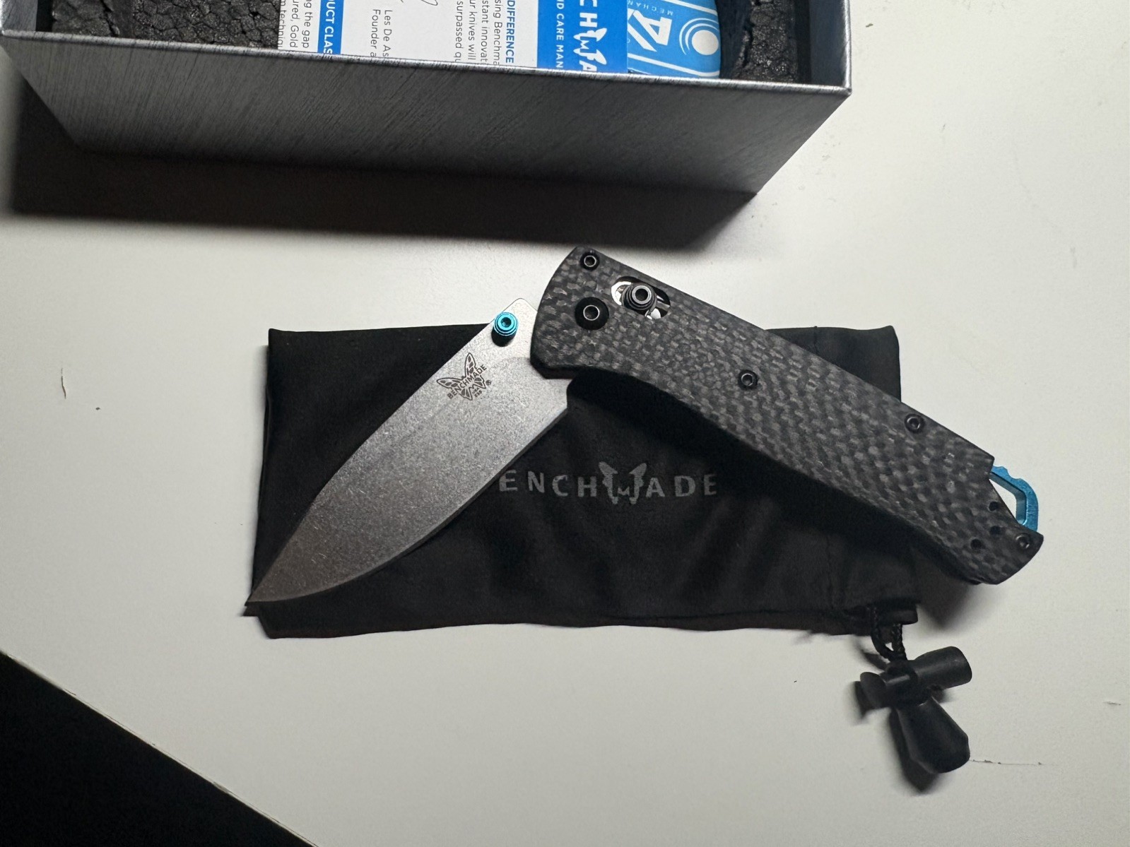 High-Quality 535 Bugout Carbon Fiber Benchmade Knife Drop-Point