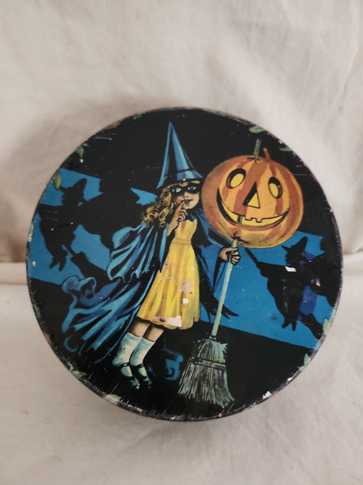 RARE Antique Vintage  HALLOWEEN c1920 CANDY TIN Tindeco GIRL WITCH Broom