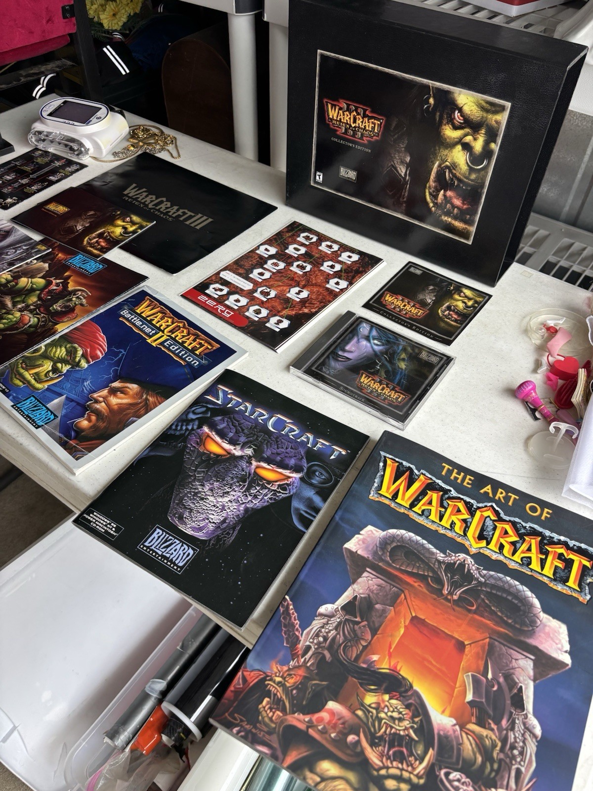 WarCraft III: Reign of Chaos -- Collector's Edition (Windows/Mac, 2002)