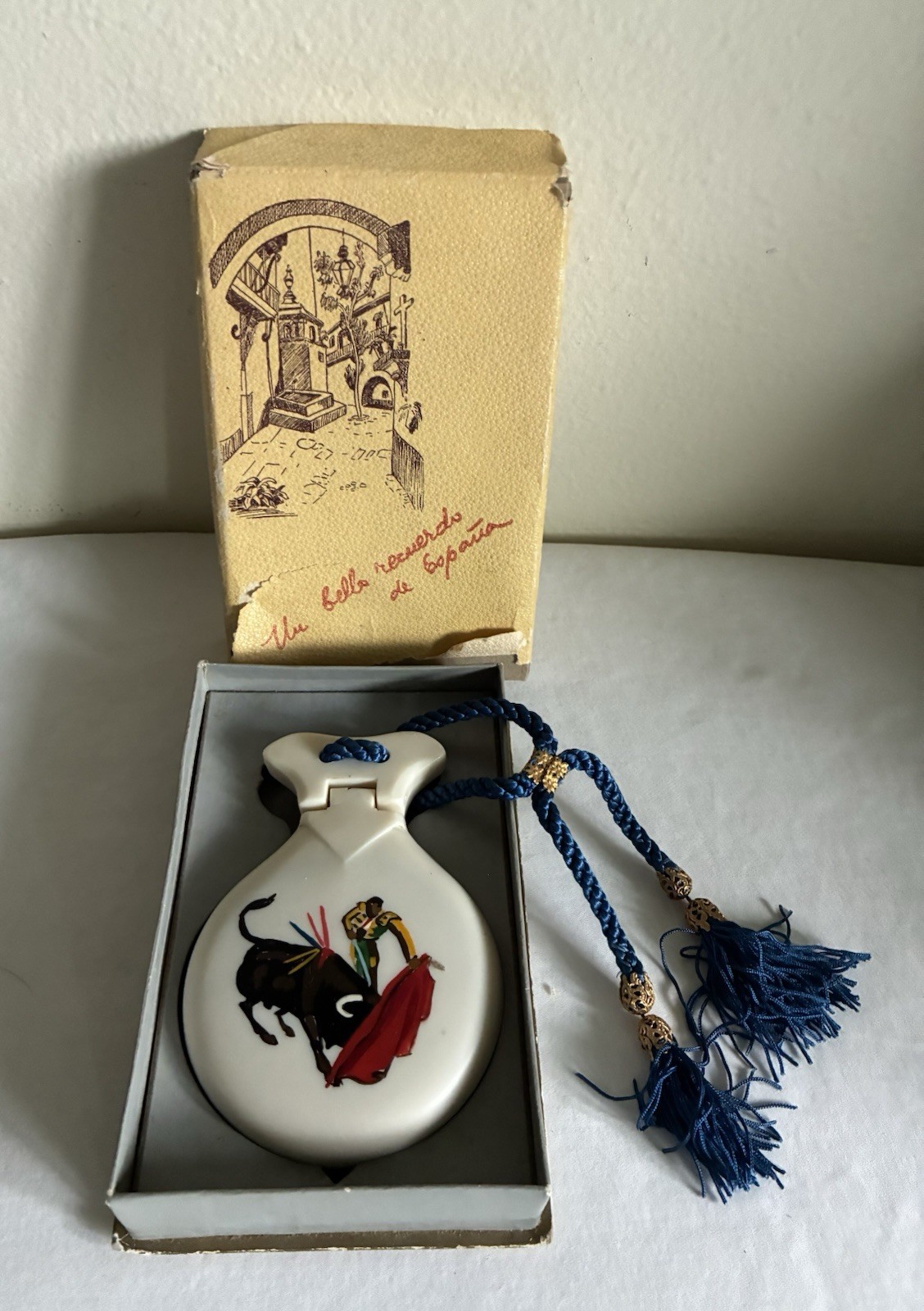 Rare 1940s Figural Castanet Spanish Powder Compact Bullfighter Matador Spain VTG