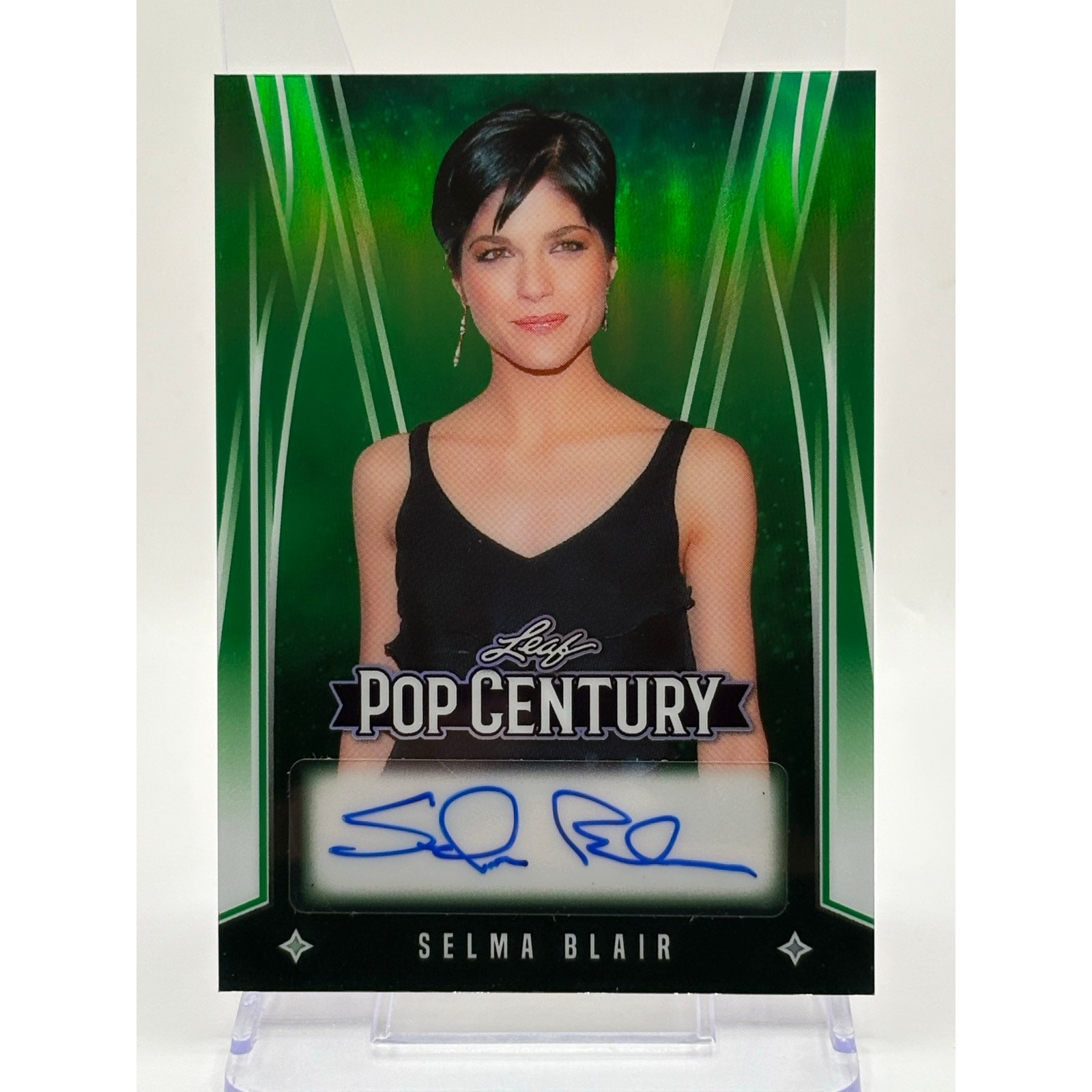 2025 Leaf Pop Century Selma Blair Prismatic Green Auto 4/5 SP Hell Boy Actress