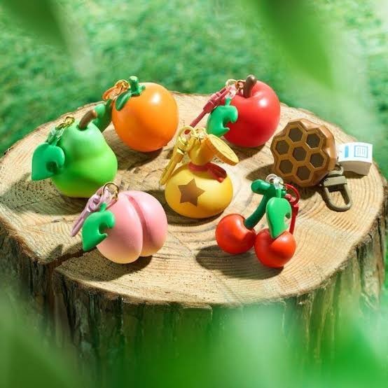Nintendo Animal Crossing Fruit Keychain Collection Complete Set 7 Japan 2026 New