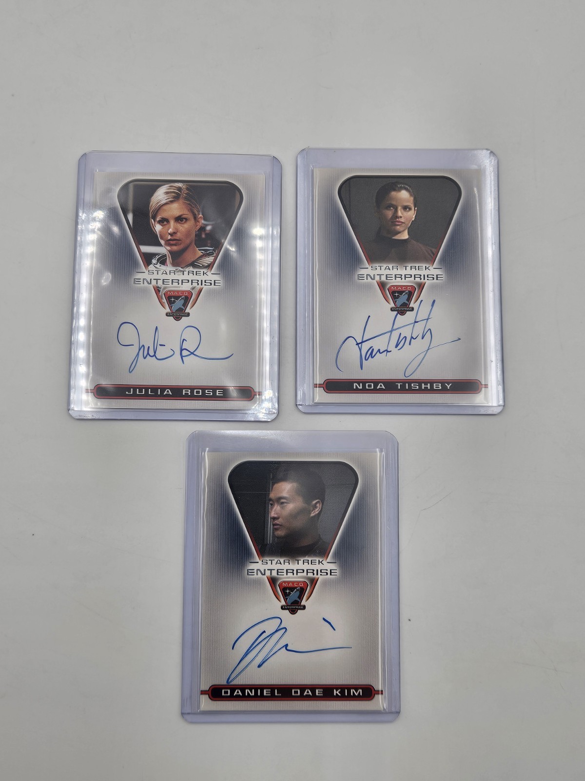 LOT OF 3 2004 STAR TREK ENTERPRISE AUTHENTIC AUTOGRAPHED CARDS LIMITED EDITION