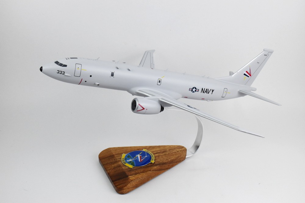 VX-20 169333 P-8, 18 inch Mahogany Model