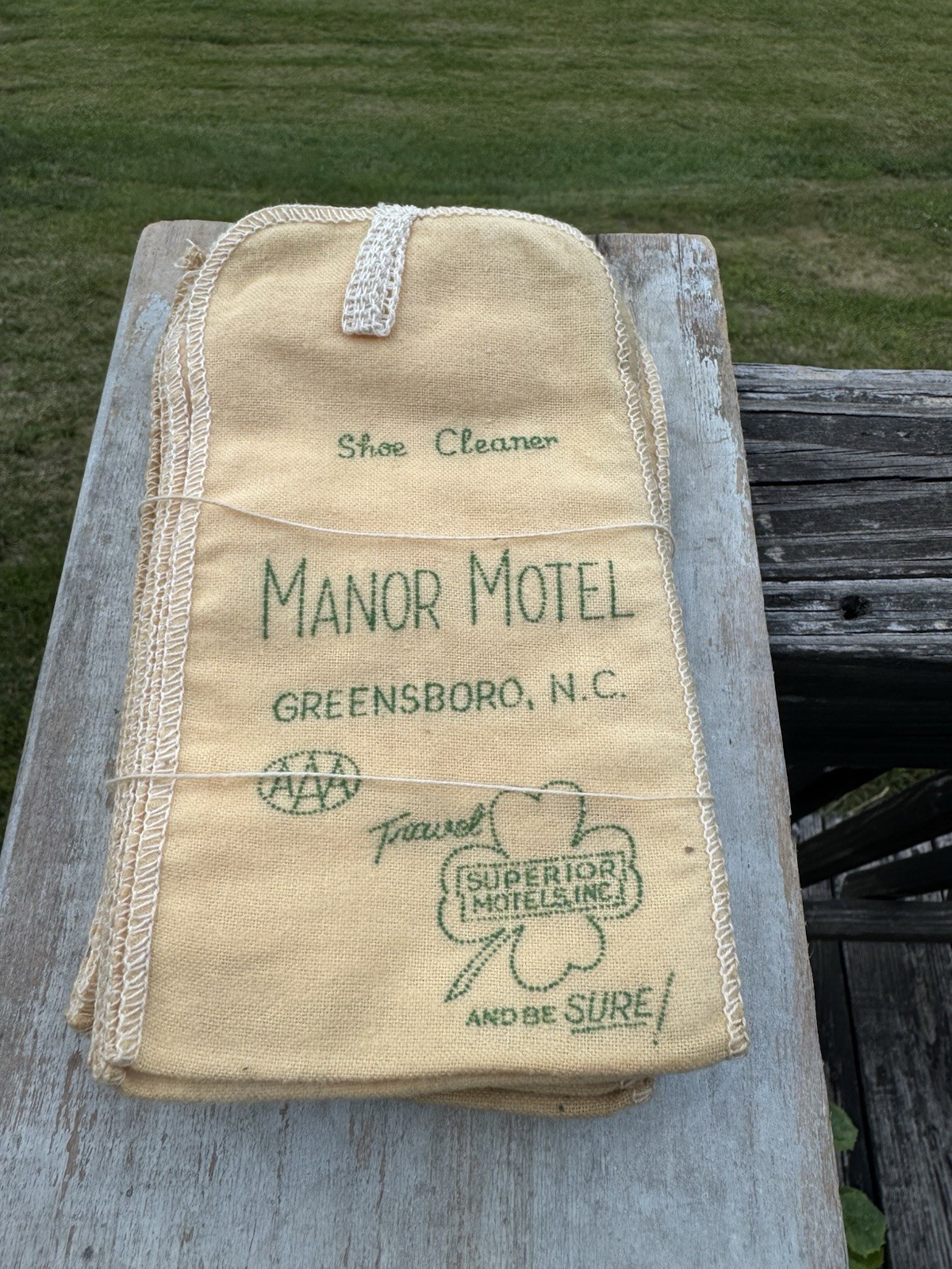 Vintage Manor Motel Greensboro NC Shoe Cleaner Cloth Lot of 10 AAA