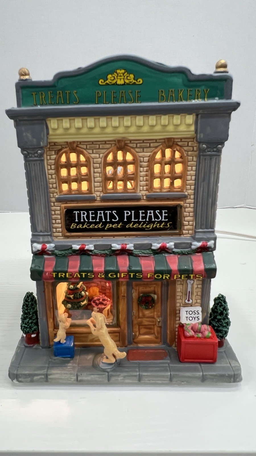 Lemax Holidays & Seasons “Treats Please Bakery” 45698 Extremely Rare And NEW 
