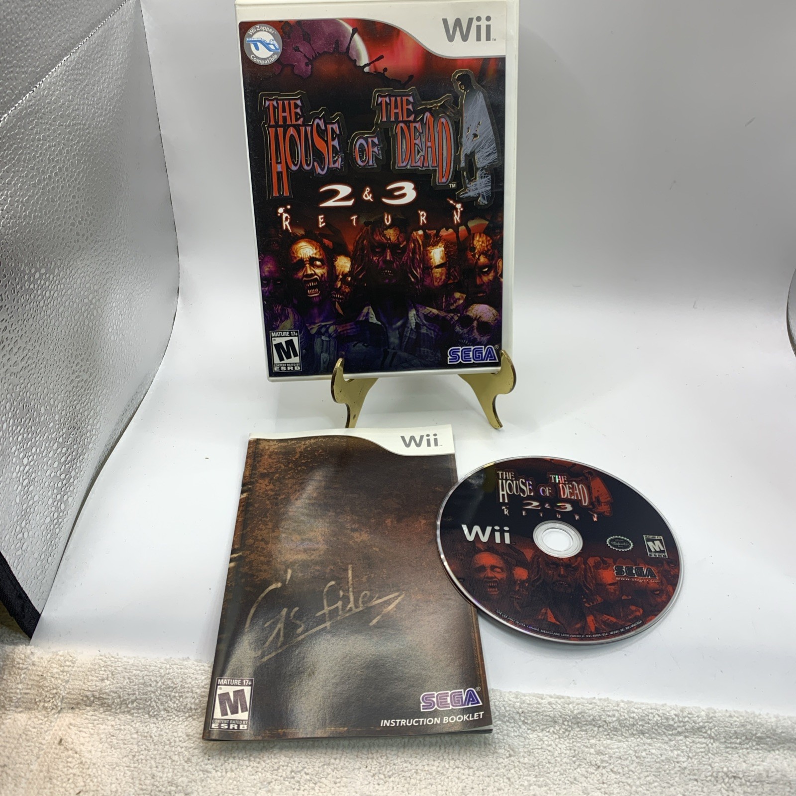 The House of the Dead 2 & 3 Return - Disc MINT CONDITION Complete w/ Manual