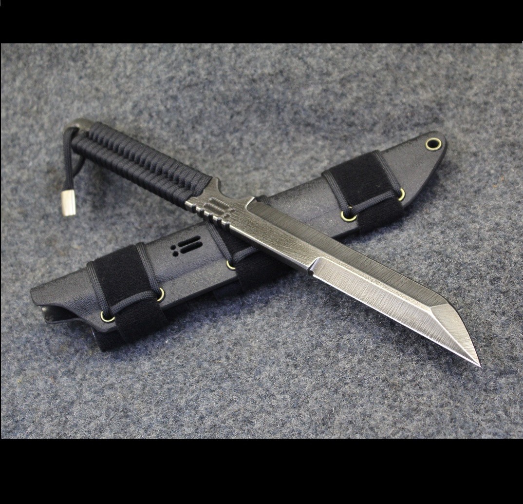 integrity implements Magnacut Traiba, AF2 Traiba handcrafted custom knife