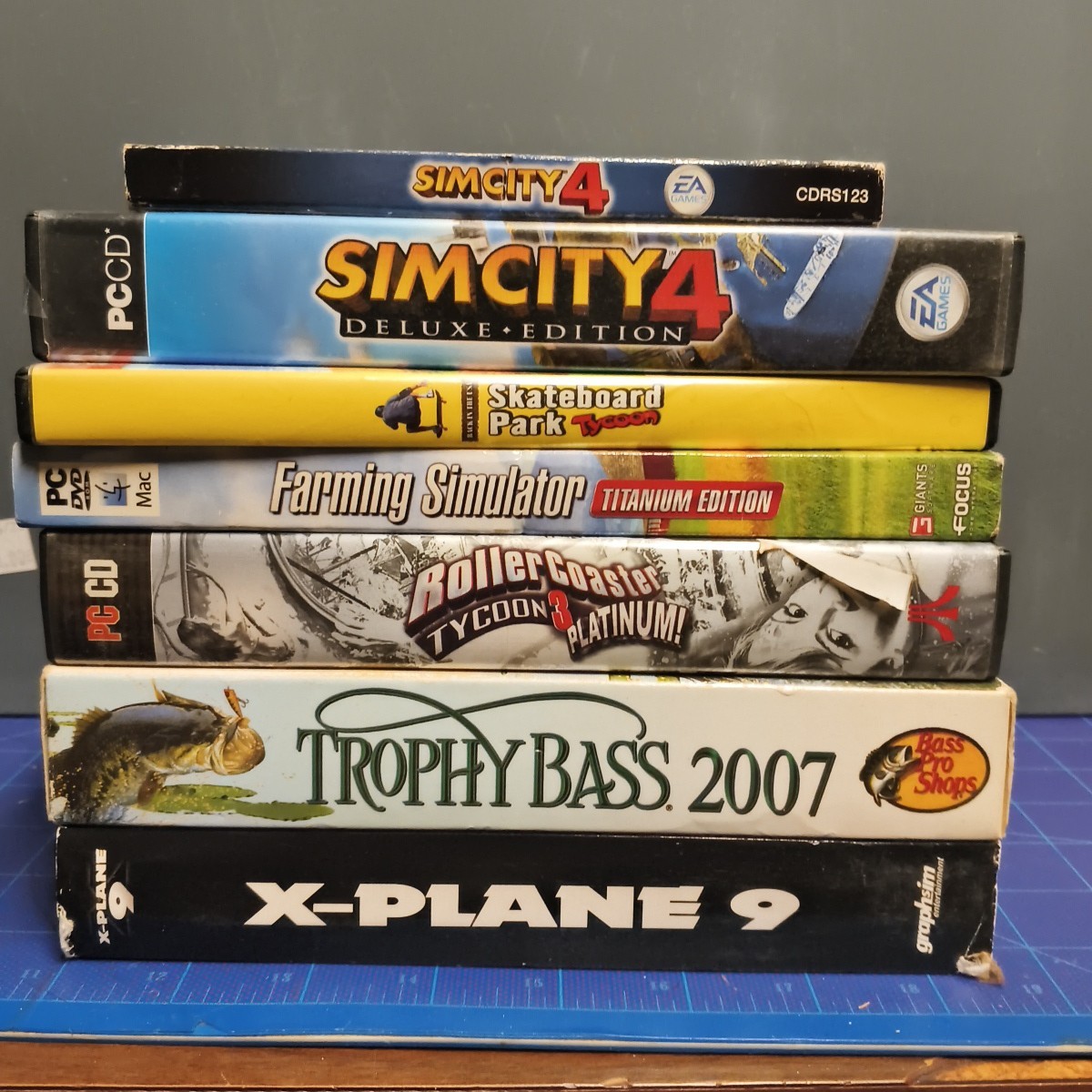 Lot 7 PC Game Lot Sim City Roller Coaster & Skatepark Tycoon  X Plane Farming Si