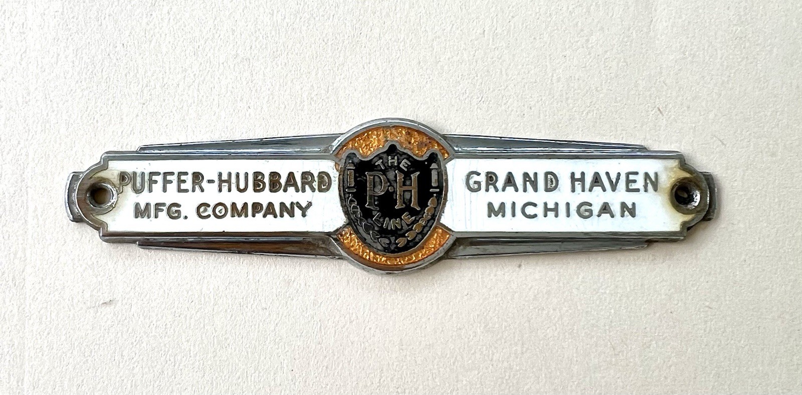 Vintage PUFFER HUBBARD Emblem Laboratory Refrigerators Grand Haven Advertising