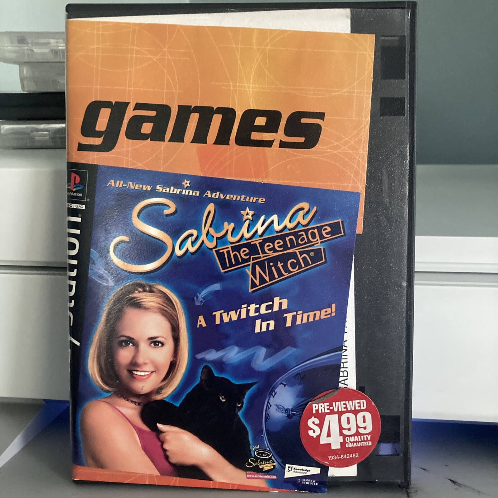 Sabrina: The Teenage Witch A Twitch in Time Sony PlayStation 1 2001 Tested Works