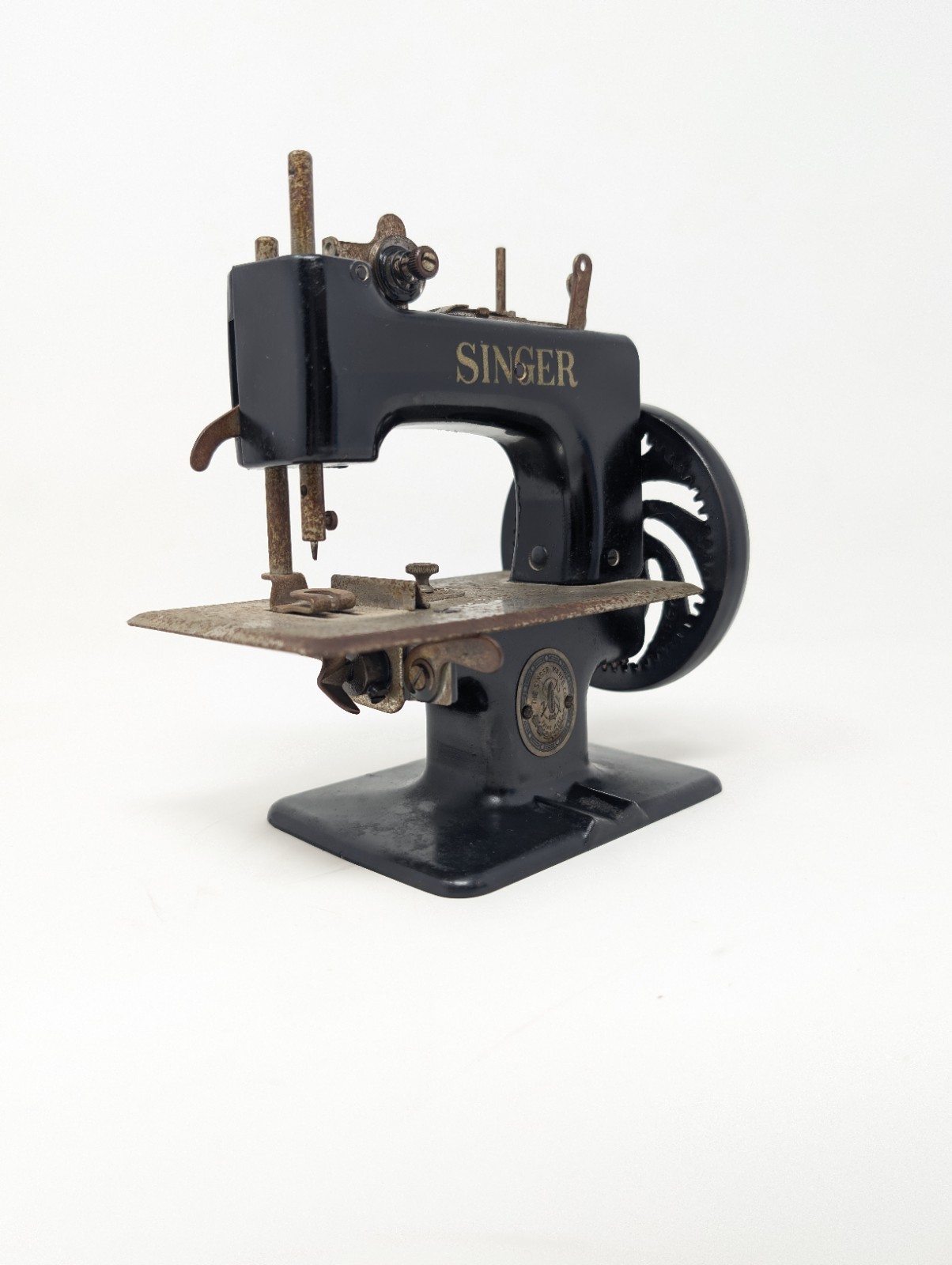 OILED 1950s Singer SEW HANDY Model 20 Child\'s Toy Sewing Machine VINTAGE Black