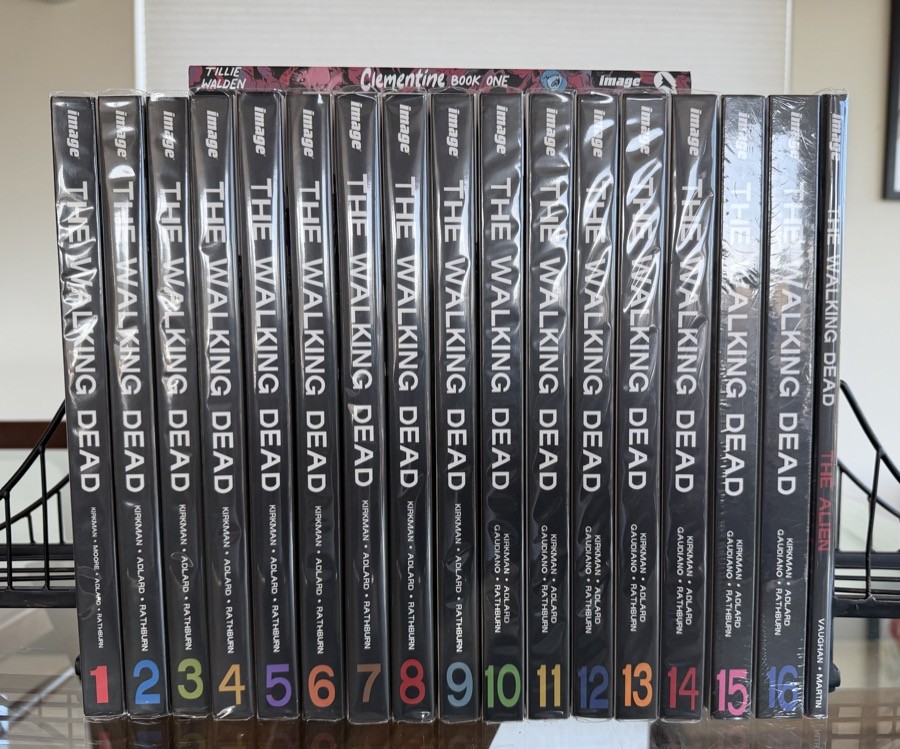 Walking Dead Deluxe HC Vol 1-16 + The Alien + Clementine NM Lot Image
