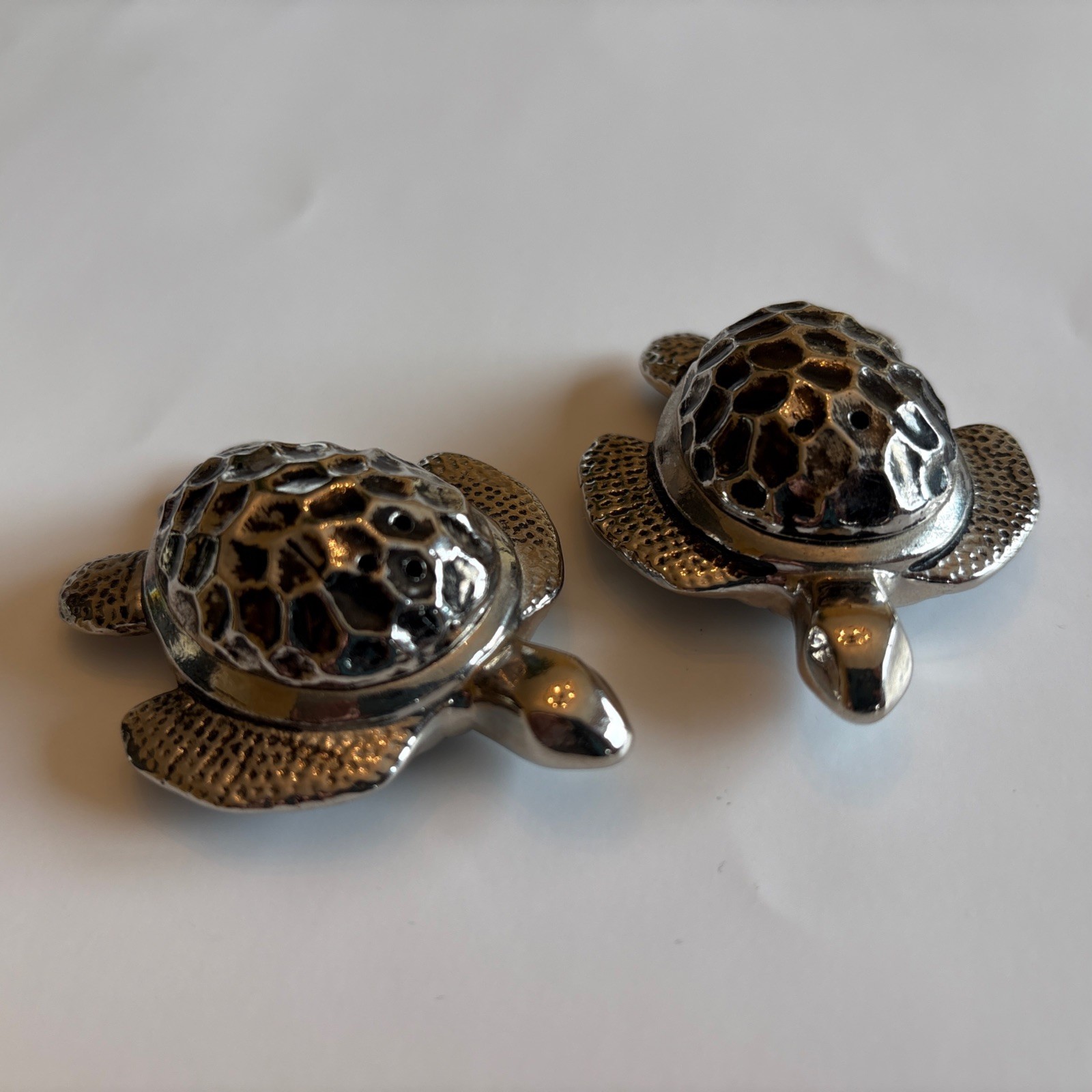 Silver  Sea Turtle Salt & Pepper Shakers
