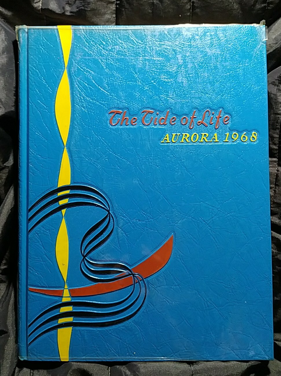 YEARBOOK OLIVET NAZARENE COLLEGE KANKAKEE ILLINOIS AURORA IL HISTORY 1968