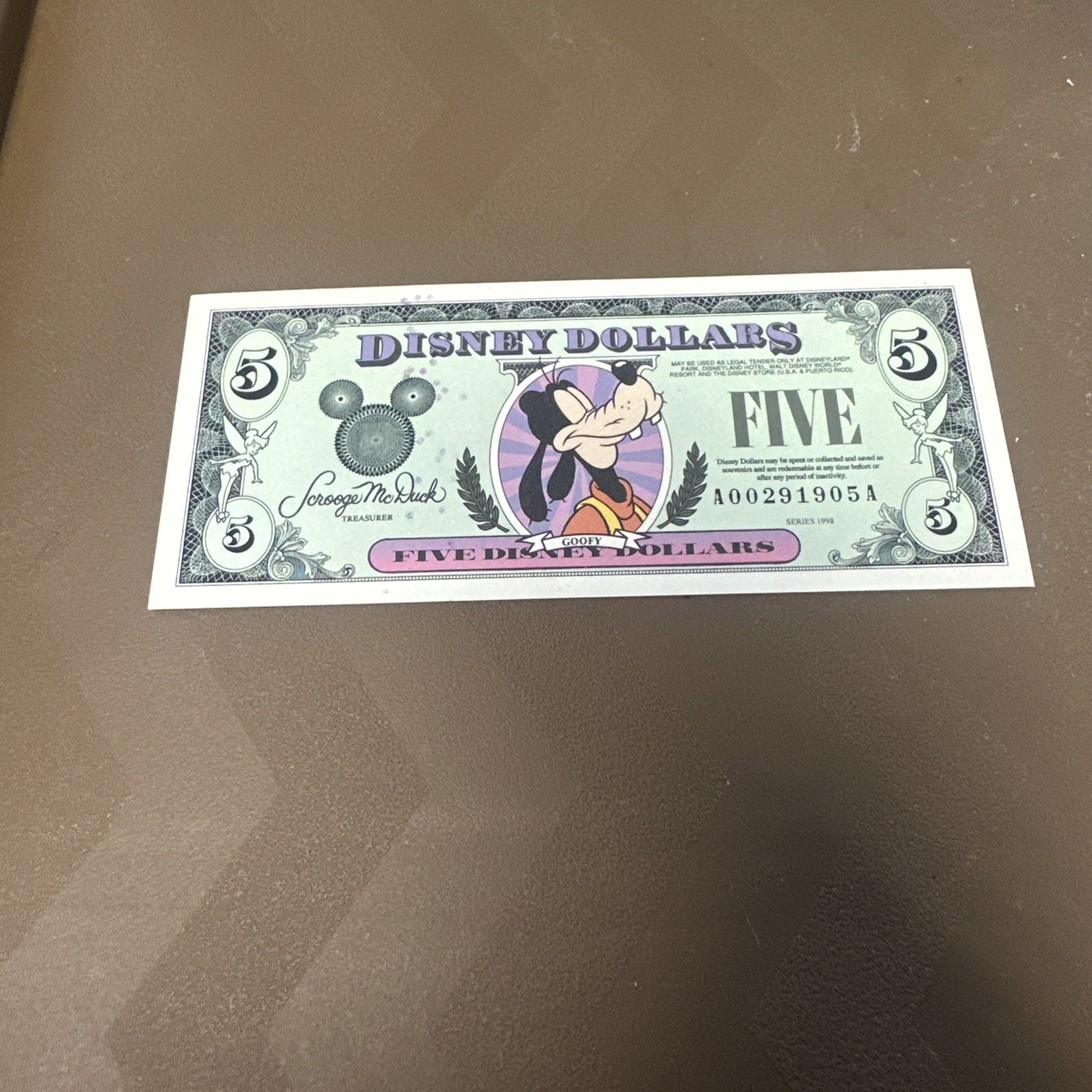 1998 Disney dollar $5 note Goofy AA series  - Crisp -  FAST SHIPPING