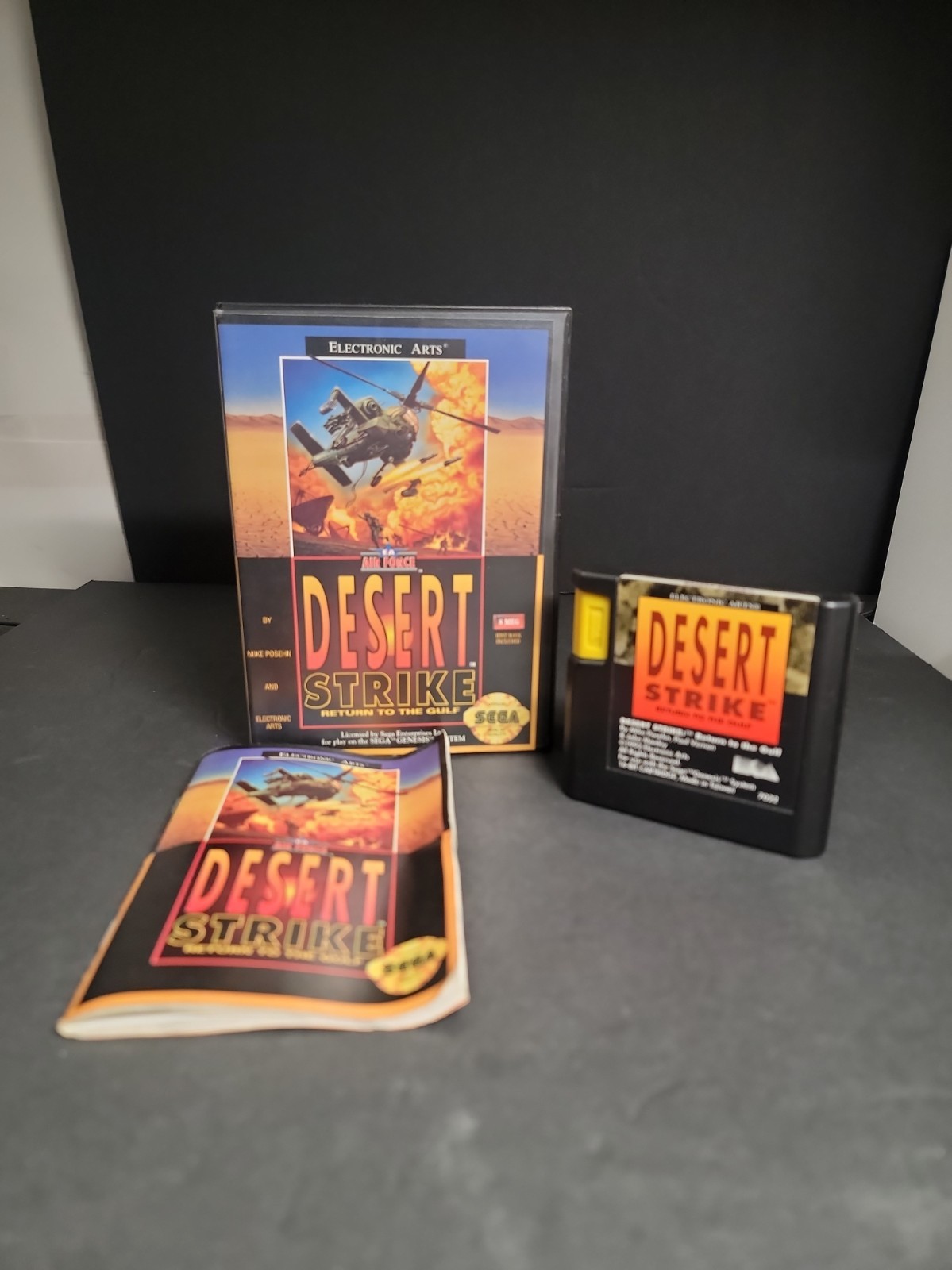 Desert Strike: Return to the Gulf Sega Genesis 1992 Complete In Box CIB Tested 