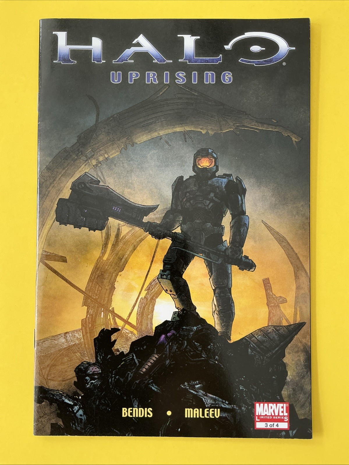 Halo Uprising #3 (2008) 1st Print Marvel Xbox Video Game Master Chief Art