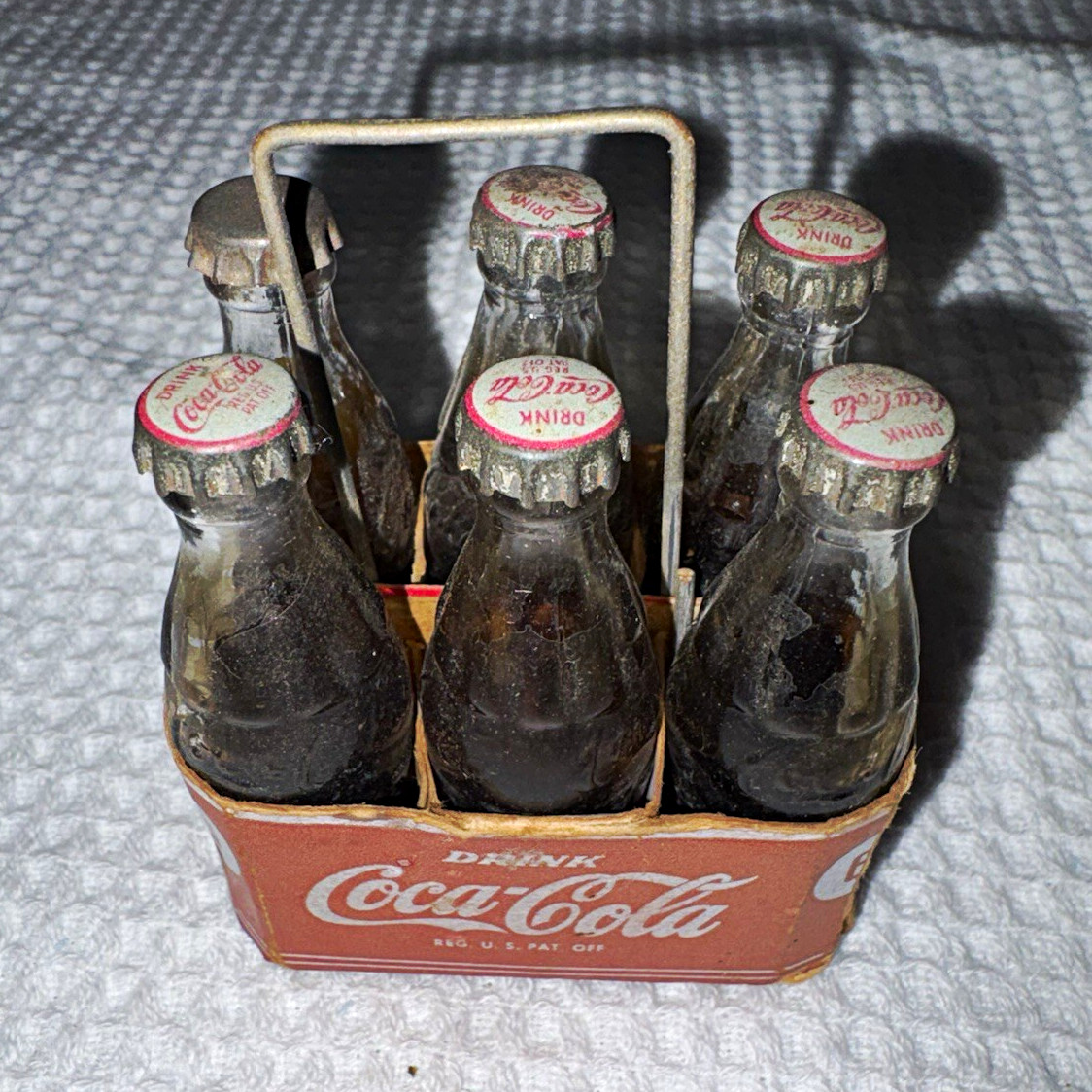 VINTAGE BILL’S NOVELTIES MINI COCA COLA 6 PACK WIRE HANDLE 1940’s ORIGINAL