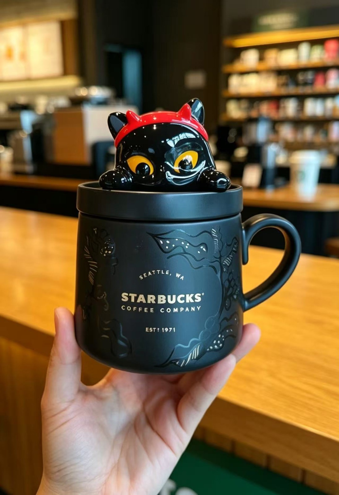 LUXURY NEW Hot Starbucks Halloween Black Cat Reward Coffee Style Ceramic Mug