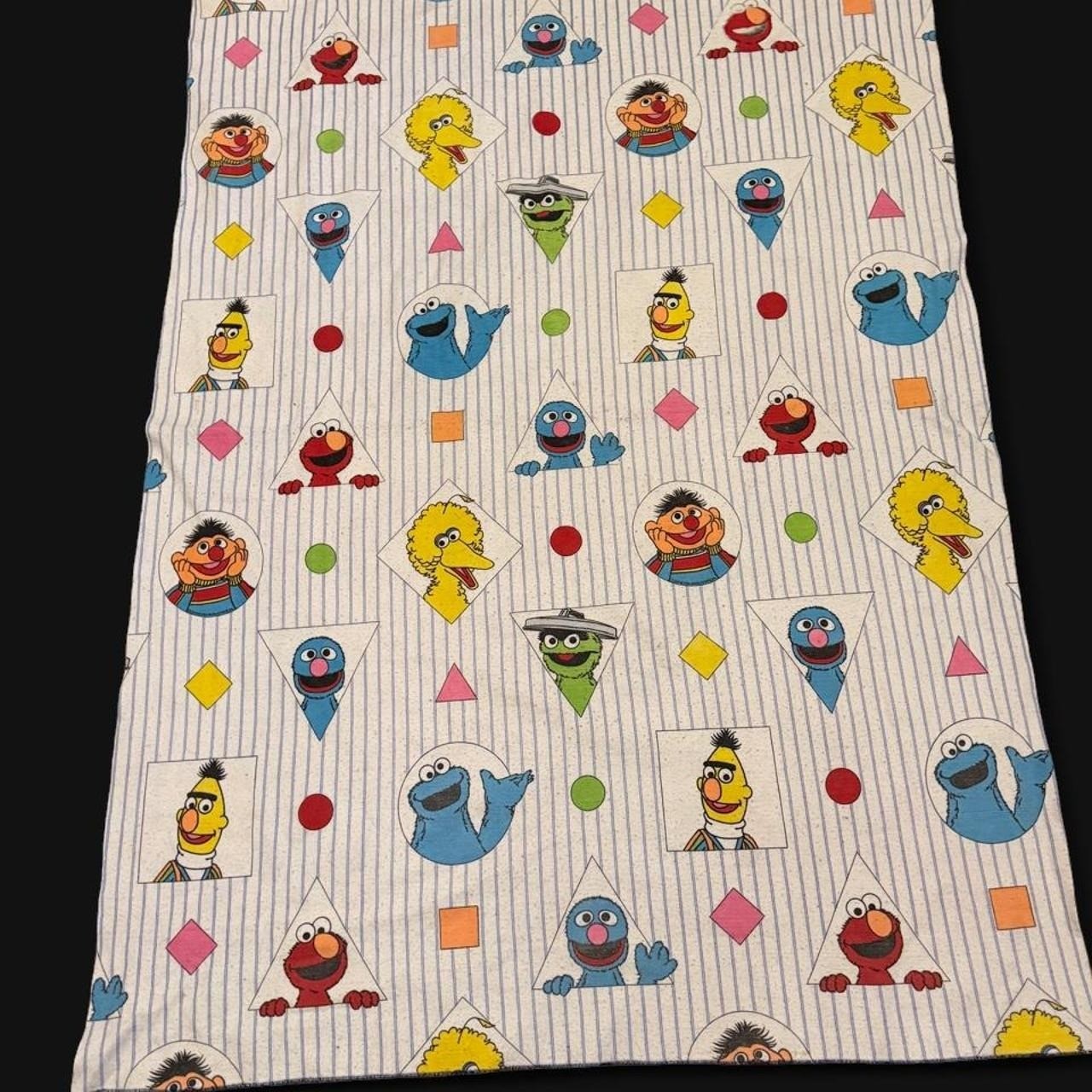 Vintage Sesame Street Shapes Blanket 62\