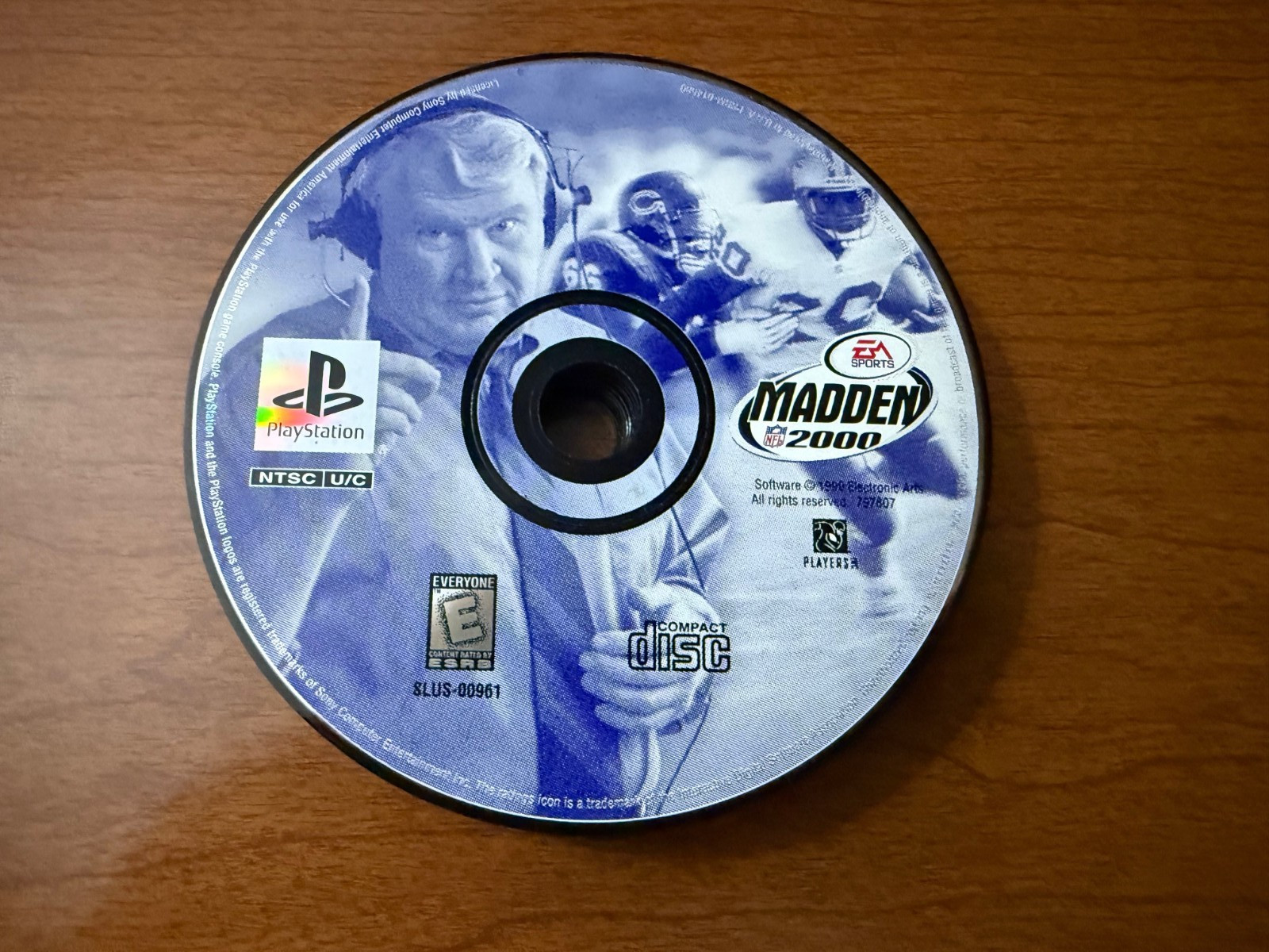 Madden NFL 2000 (Sony PlayStation 1 PS1, 1999) NO TRACKING - DISC ONLY 8030