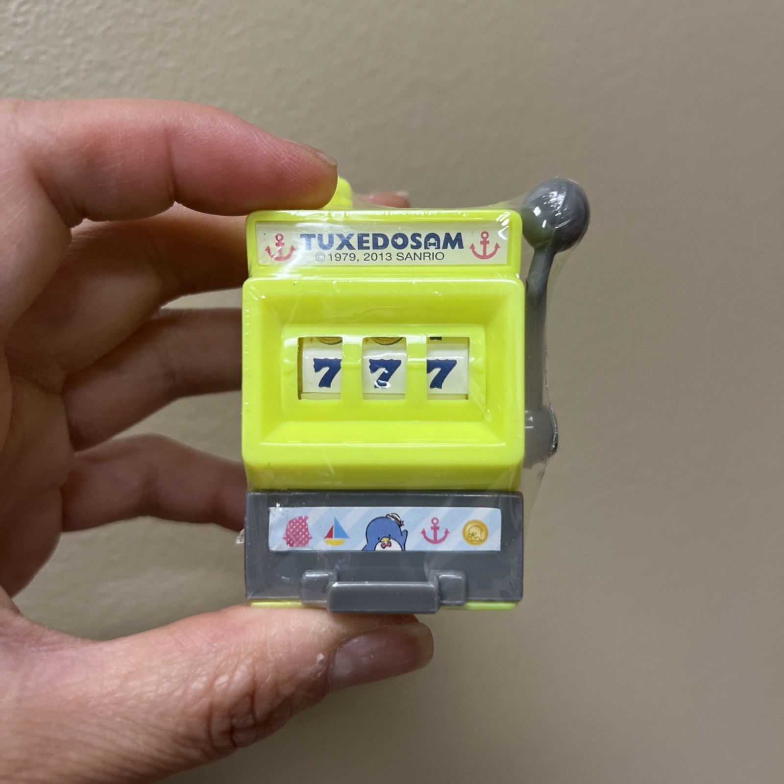 Sanrio Neon Green tuxedo Sam Penguin Slot Machine Pencil Sharpener Trinket 