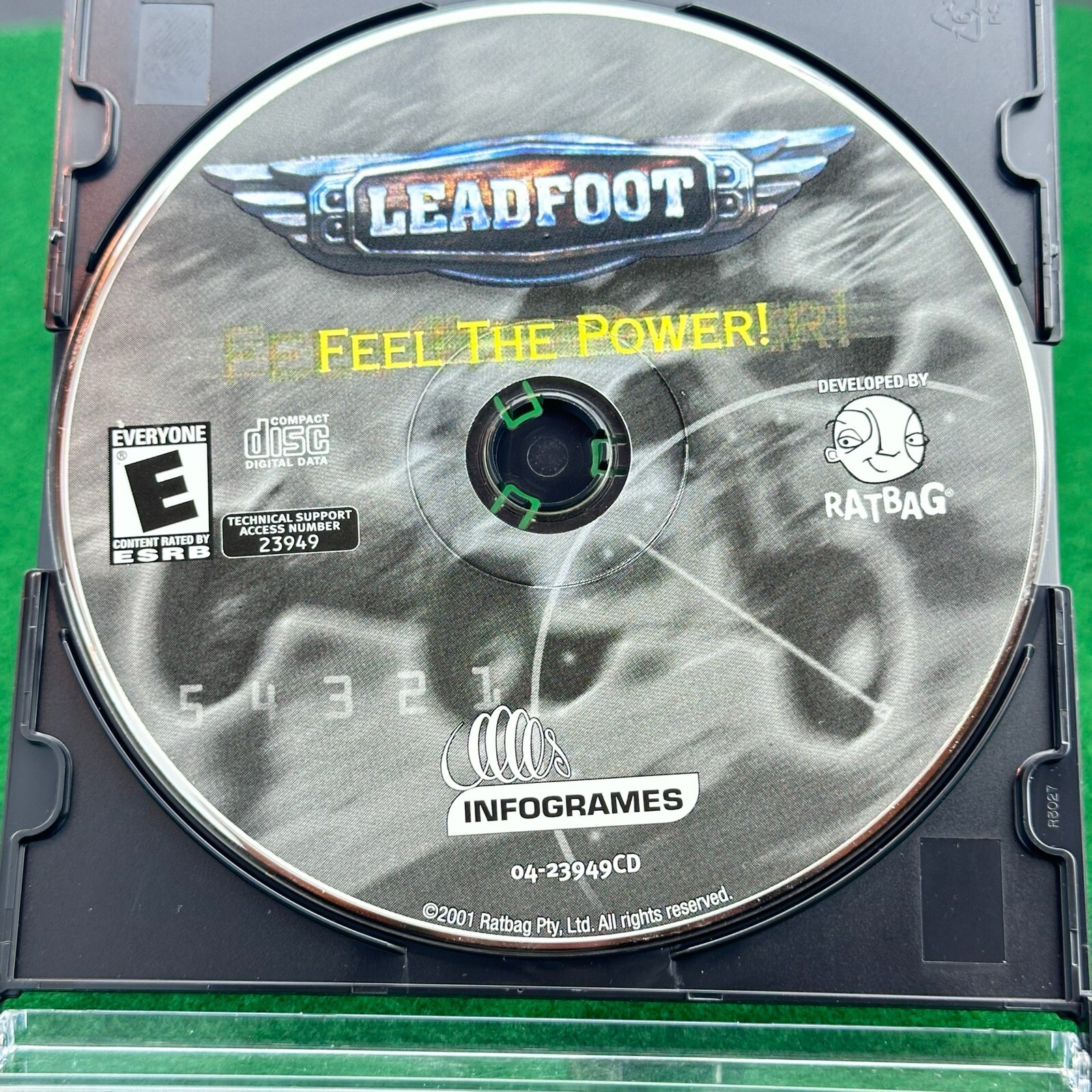 Leadfoot Stadium Off-Road Racing PC Game 2001 Infogrames Disc Only