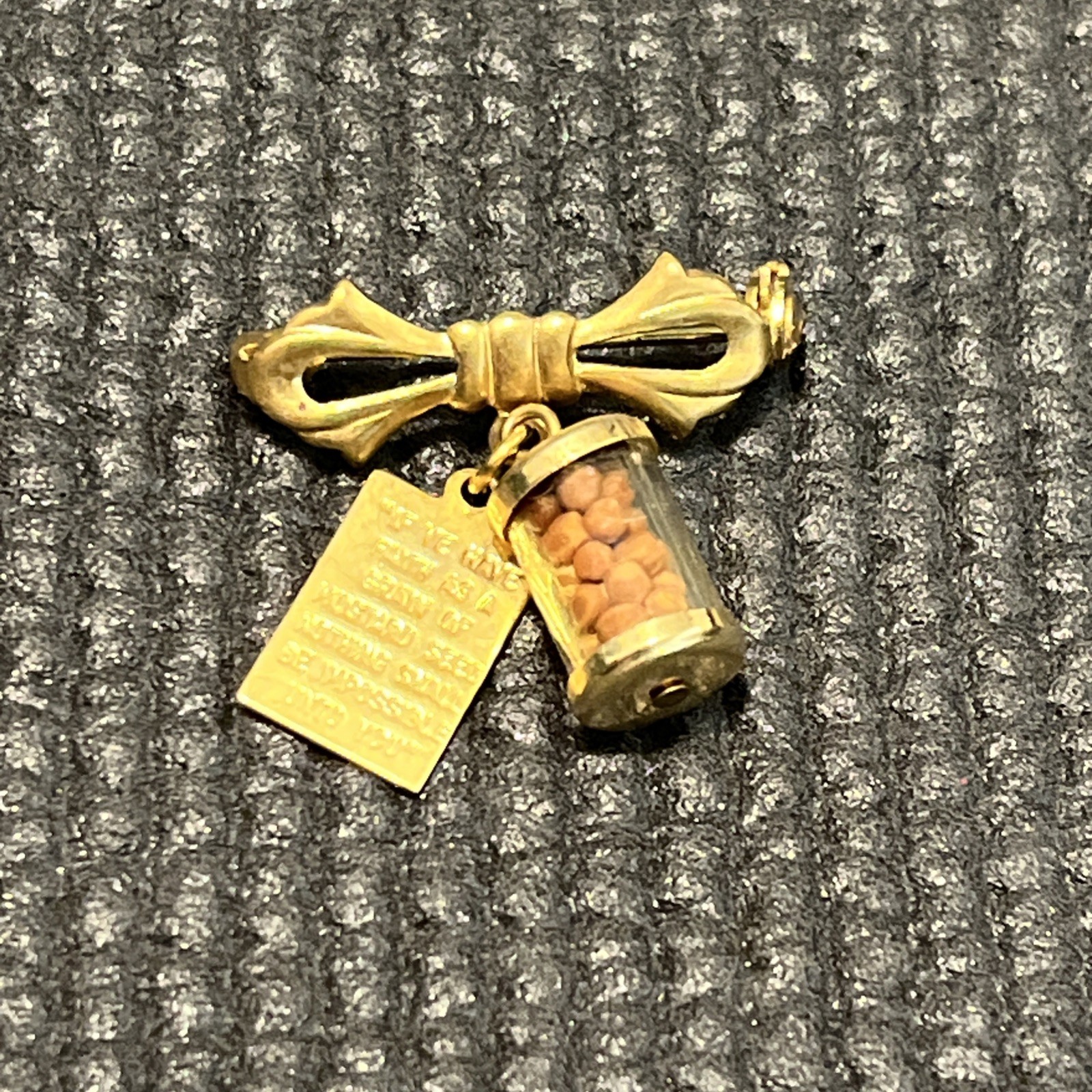 Mustard Seed Grain Religious Bow Lapel Pin bible verse Matthew 17:20 P7058