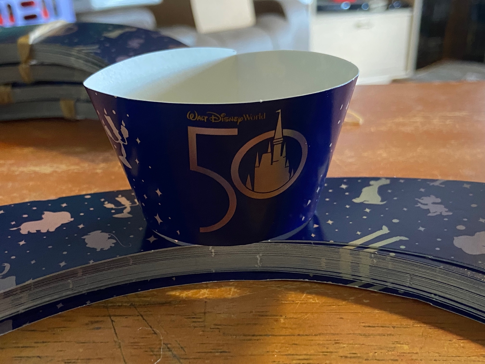 (21) Walt Disney World Mickey Mouse 50th Anniversary Table Decorations Party New