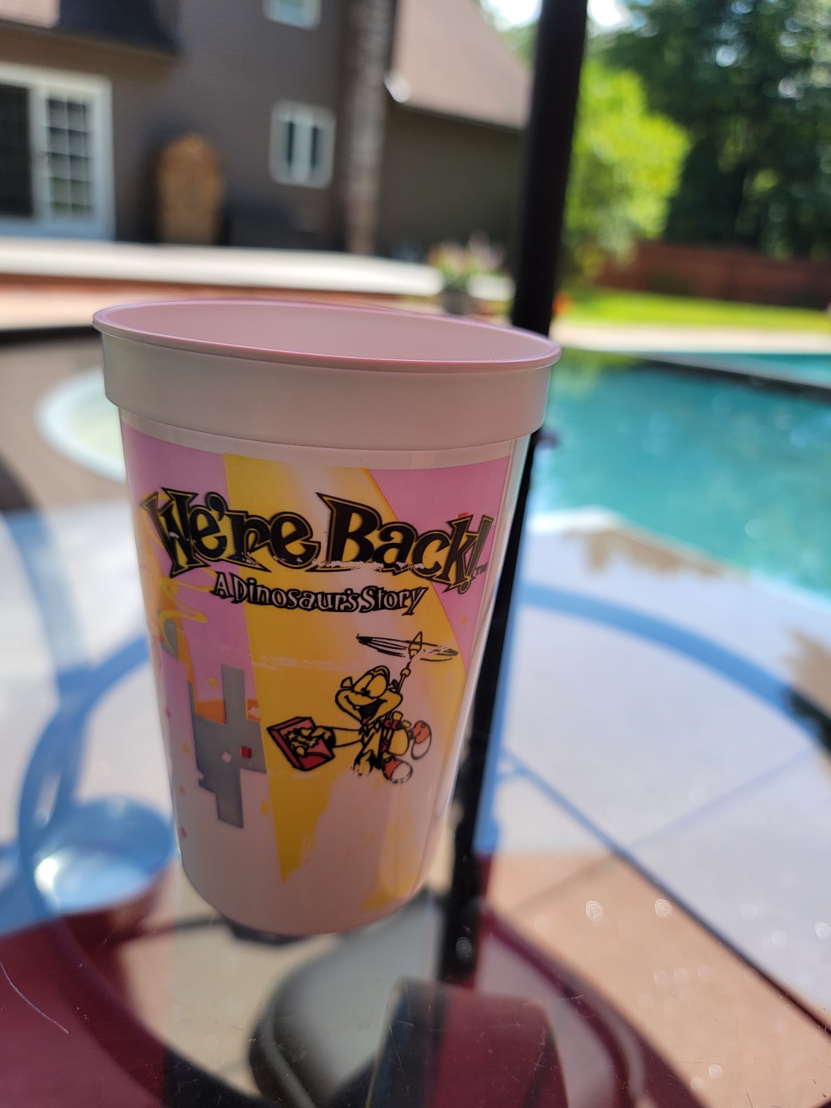 Vintage 1993 Pizza Hut collector's cup We're Back A Dinosaur's Story Dwoof
