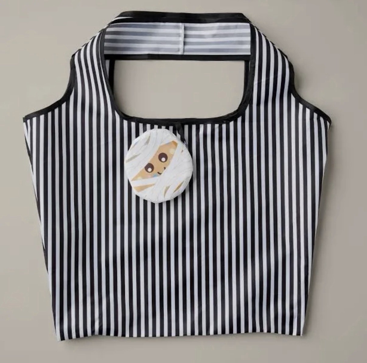 Rare Canada Tim Hortons Packabke Tote Bag Timbits Donuts MoMie - Halloween 