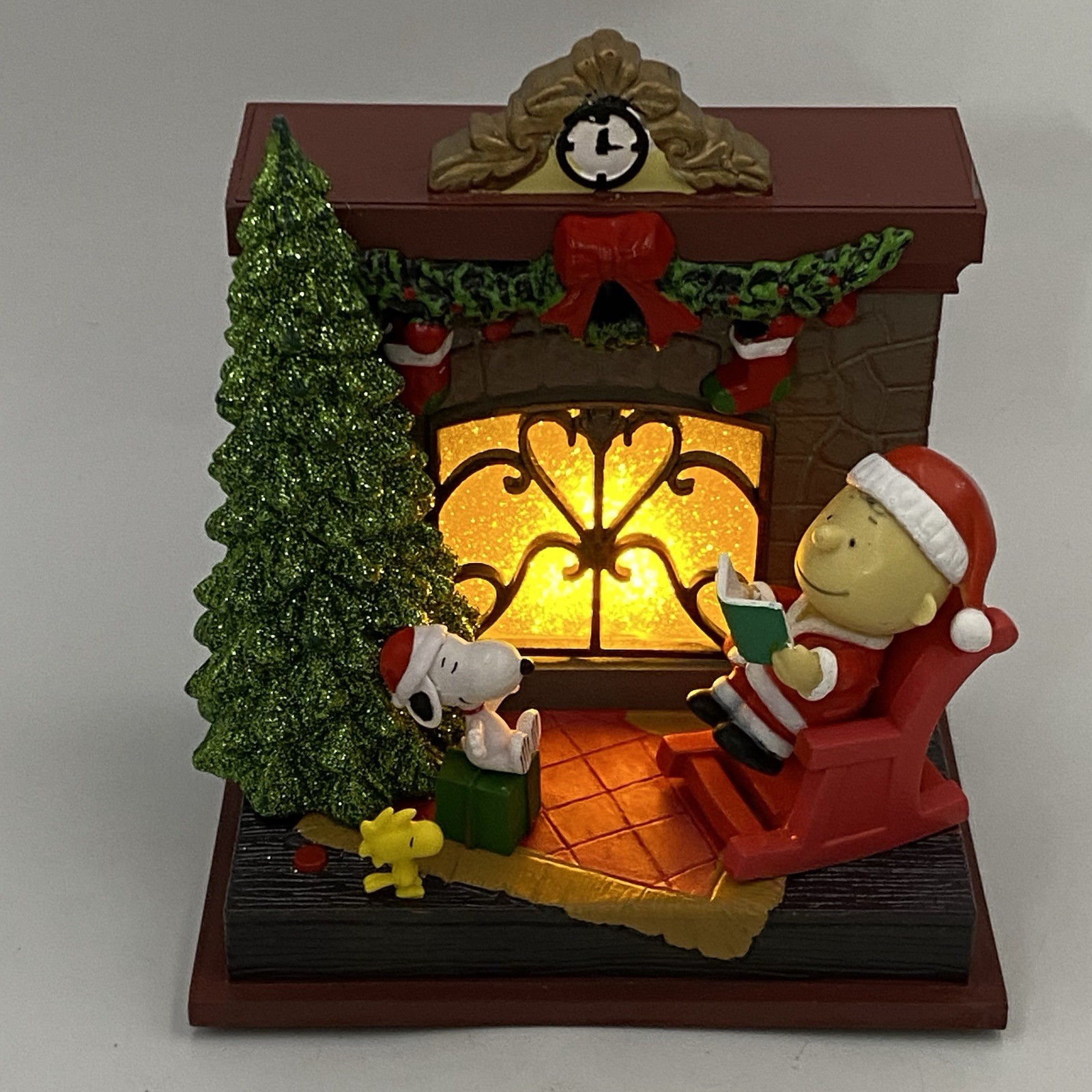 Kurt Adler Peanuts Charlie Brown Snoopy Music Light Up Fireplace Christmas WORKS