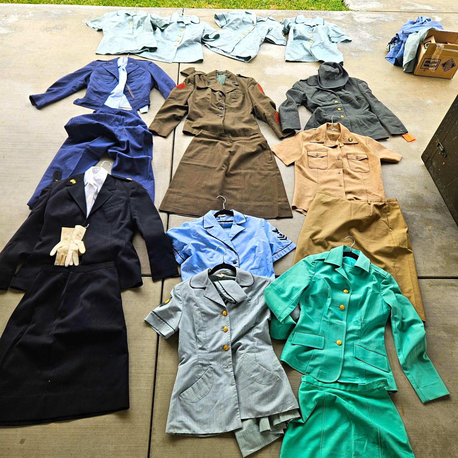 Vintage 1960s US ARMY Womens Army Corp WAAC uniform collection all branches