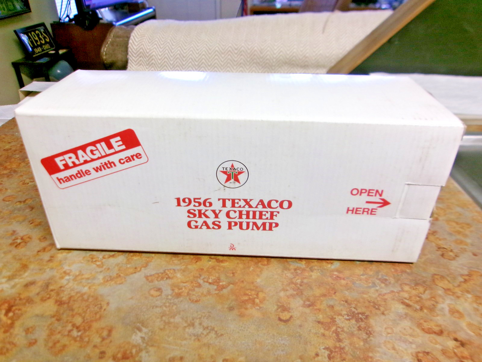 Danbury Mint 1956 Texaco Sky Chief 1:8 Tokheim Model 300 Gas Pump-NEW