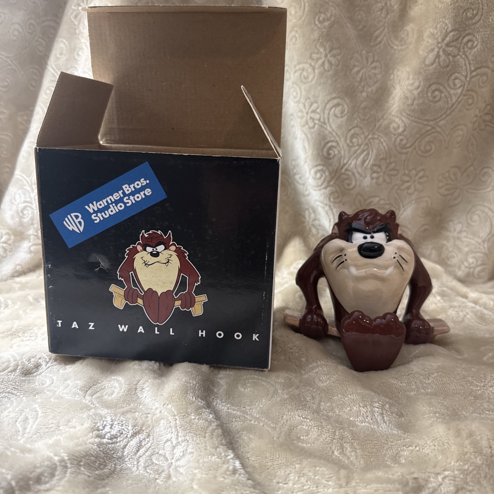 1997 Vintage Limited Edition Taz Wall Hook Warner Bros Looney Tunes OG Packaging