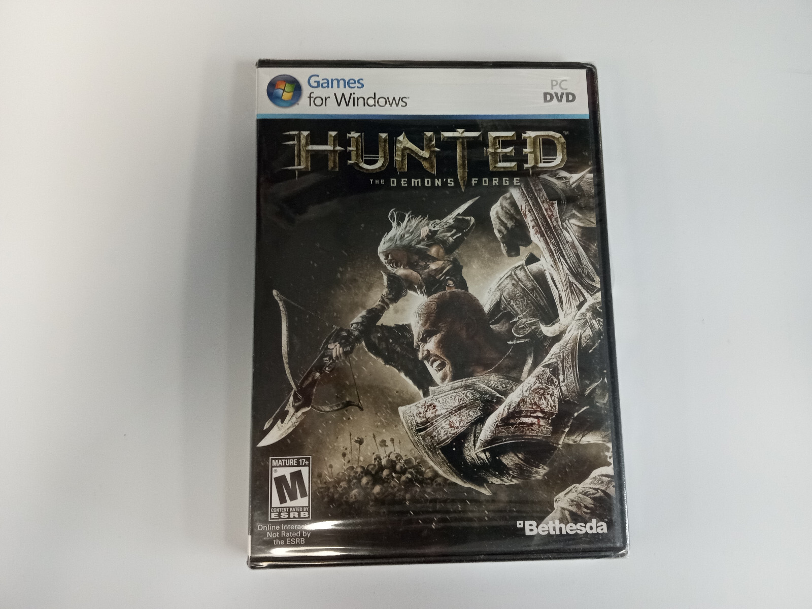 Hunted: The Demon's Forge PC  Brand New Factory Sealed