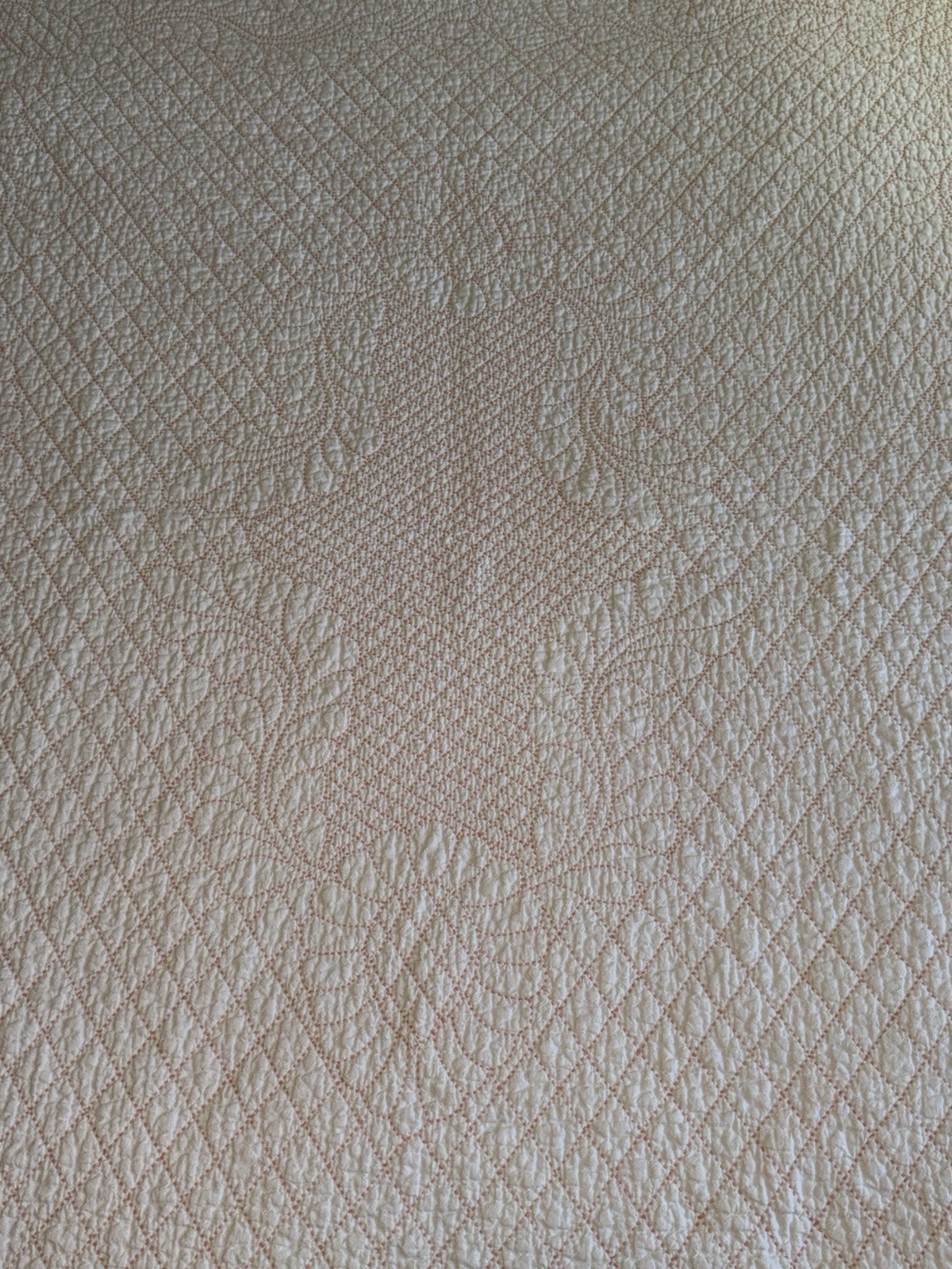 PRISTINE Antique 1920s Wholecloth Medallion Quilt White Hand Stitched 68” X 82”