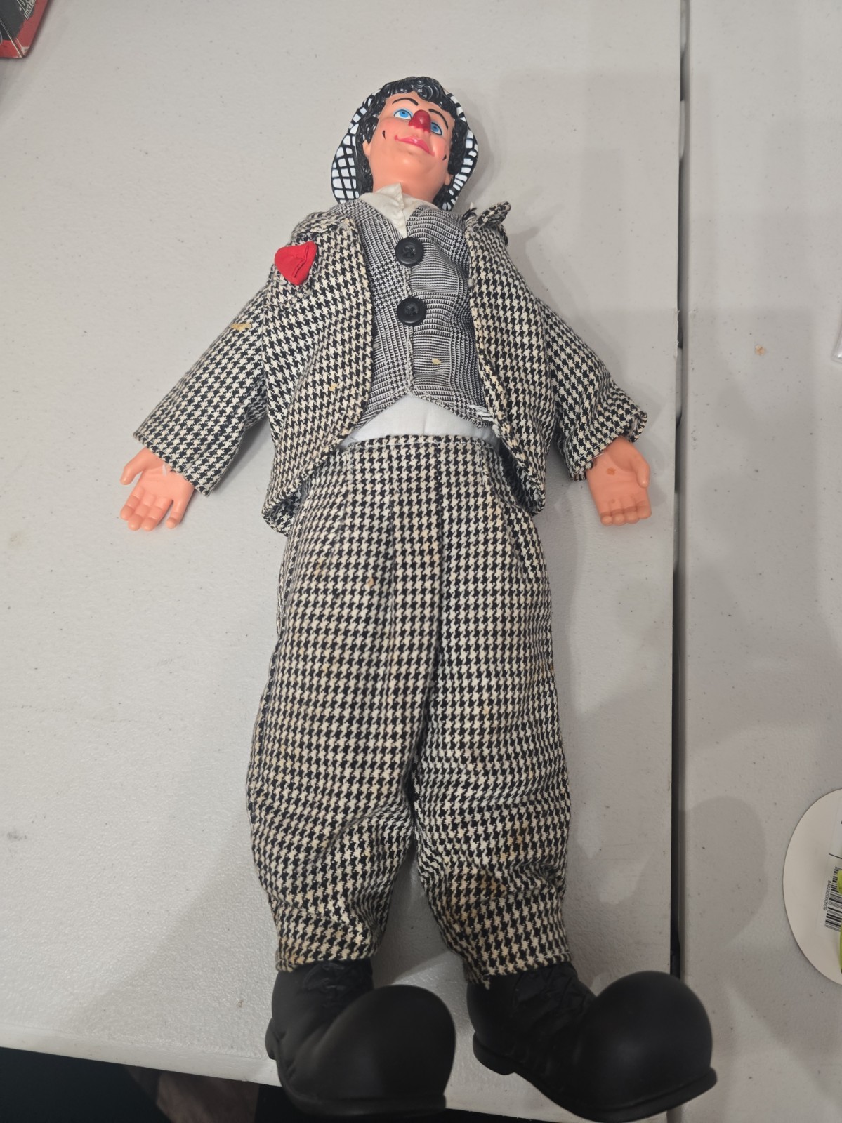 Ringling Bros Barnum & Bailey Circus Clown David Larible Doll Plush Figure 16\