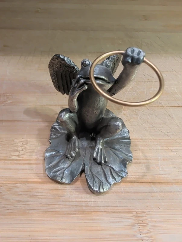 Vintage 1993 SPI Pewter Angel Frog Lily Pad Gold Halo Vase Holder Figurine