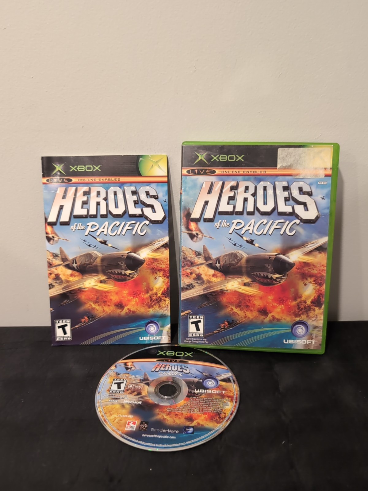 Heroes of the Pacific (Microsoft Xbox, 2005) Complete w/ Manual 