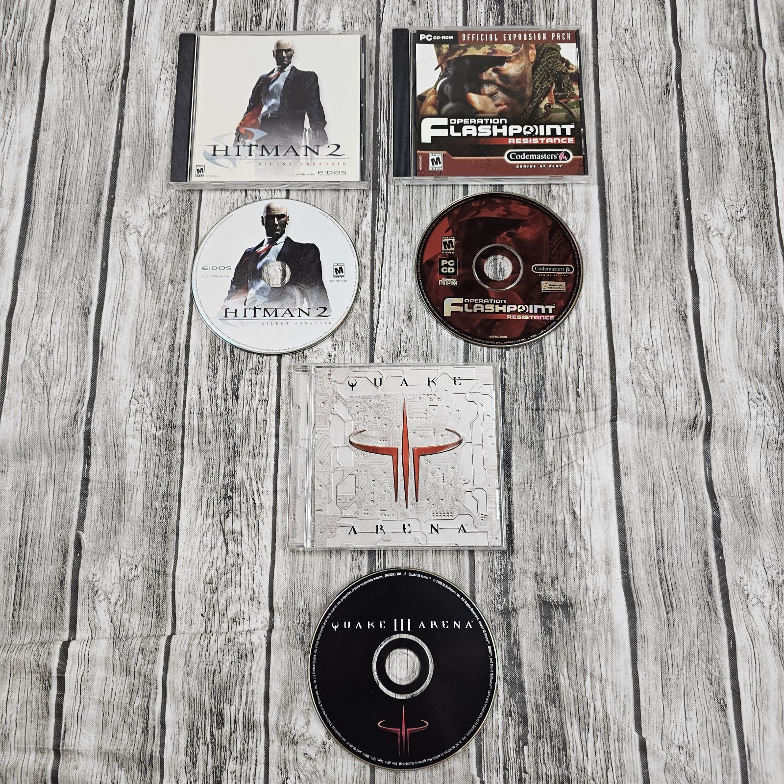  Quake III 3 Arena, Hitman 2, Operation Flashpoint Resistance Lot Of  PC Games 