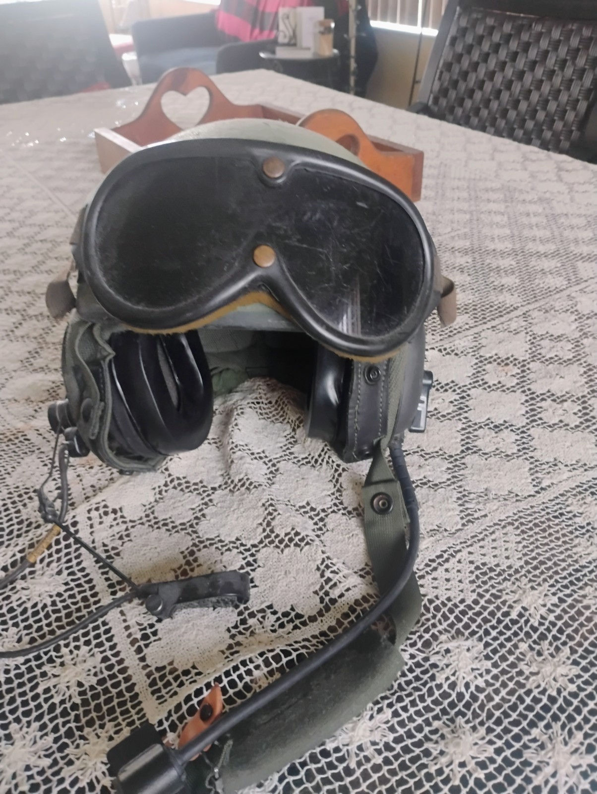 CVC Helmet Early GWOT M2A2ODS BFV US Army Med. Helmet W/ Liner Liner
