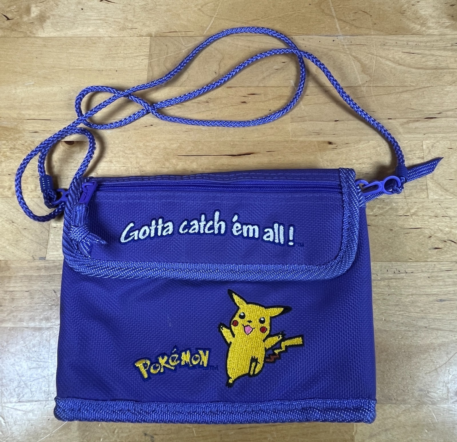 Vintage Pokemon Pikachu Gotta Catch ‘Em All Video Game Boy Travel Carrying Case 