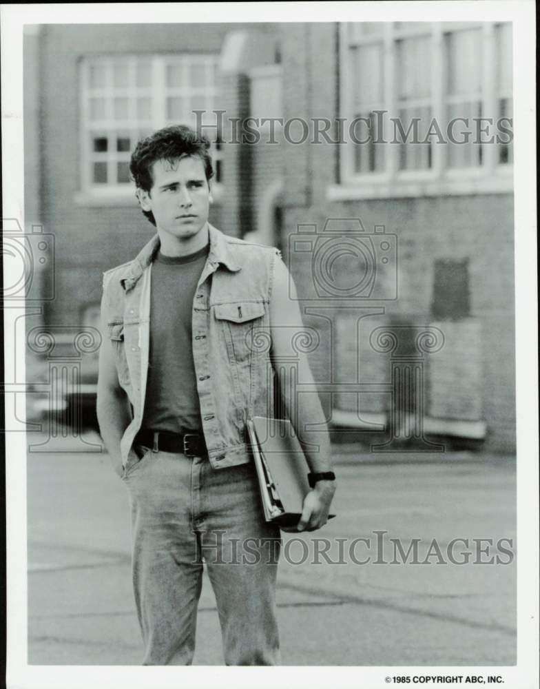 1985 Press Photo Michael E. Knight stars in ABC special 