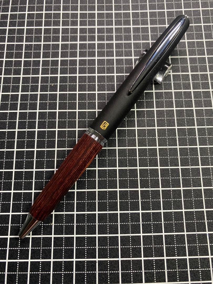 Excellent PILOT Fumiraku Nambu Iron Ballpoint Pen Japan
