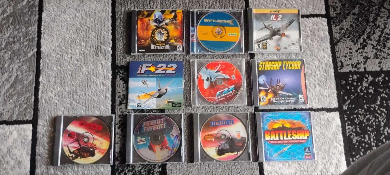 Vintage PC Game Lot of 10 CD-ROM Battlezone II IL-2 Starship Tycoon iF-22 SciFi