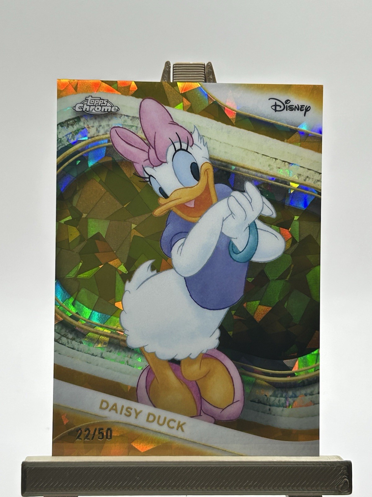 2025 Topps Chrome Disney Sapphire Daisy Duck Gold Refractor /50 #40