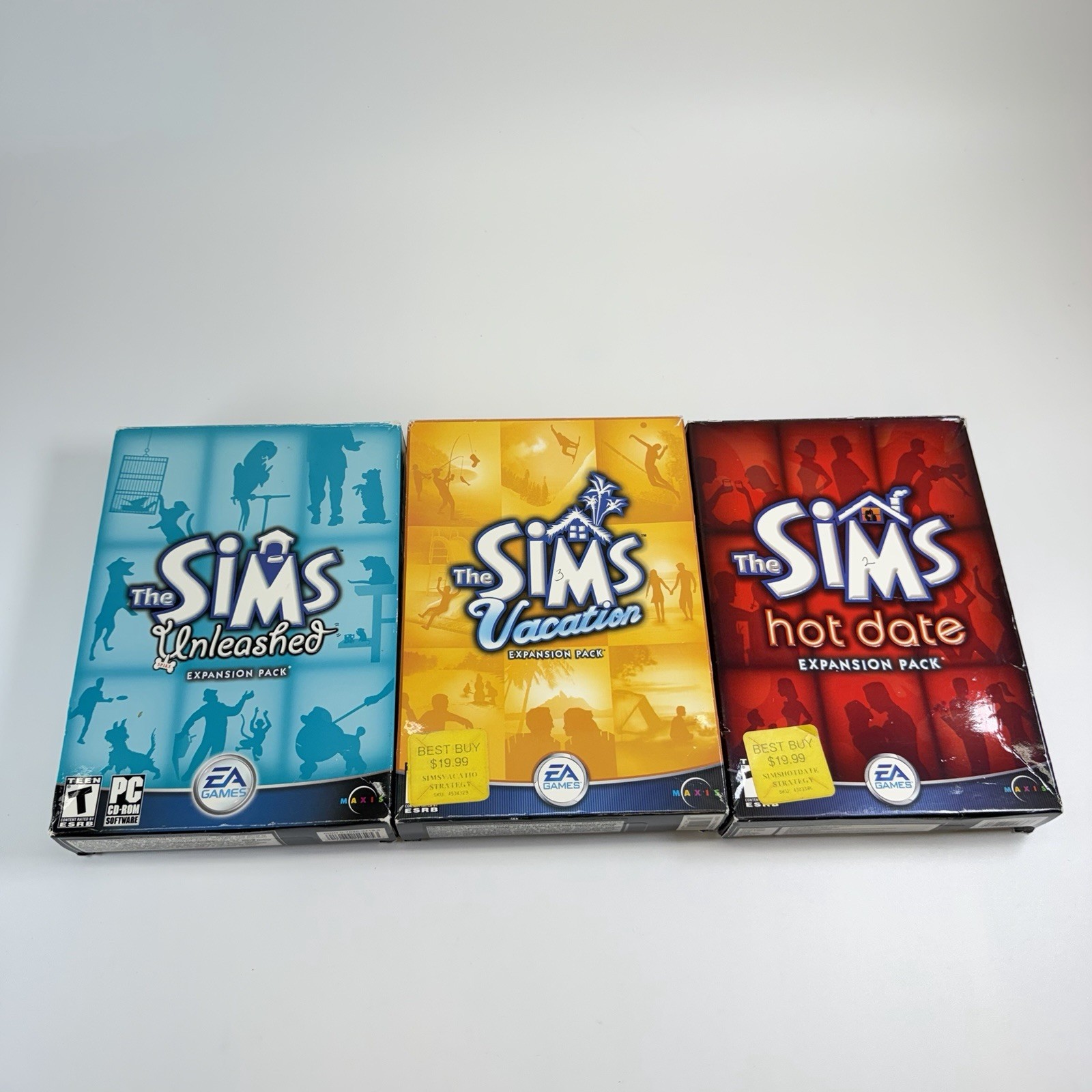 The Sims Hot Date Unleashed Vacation Lot of 3 Expansion Packs PC