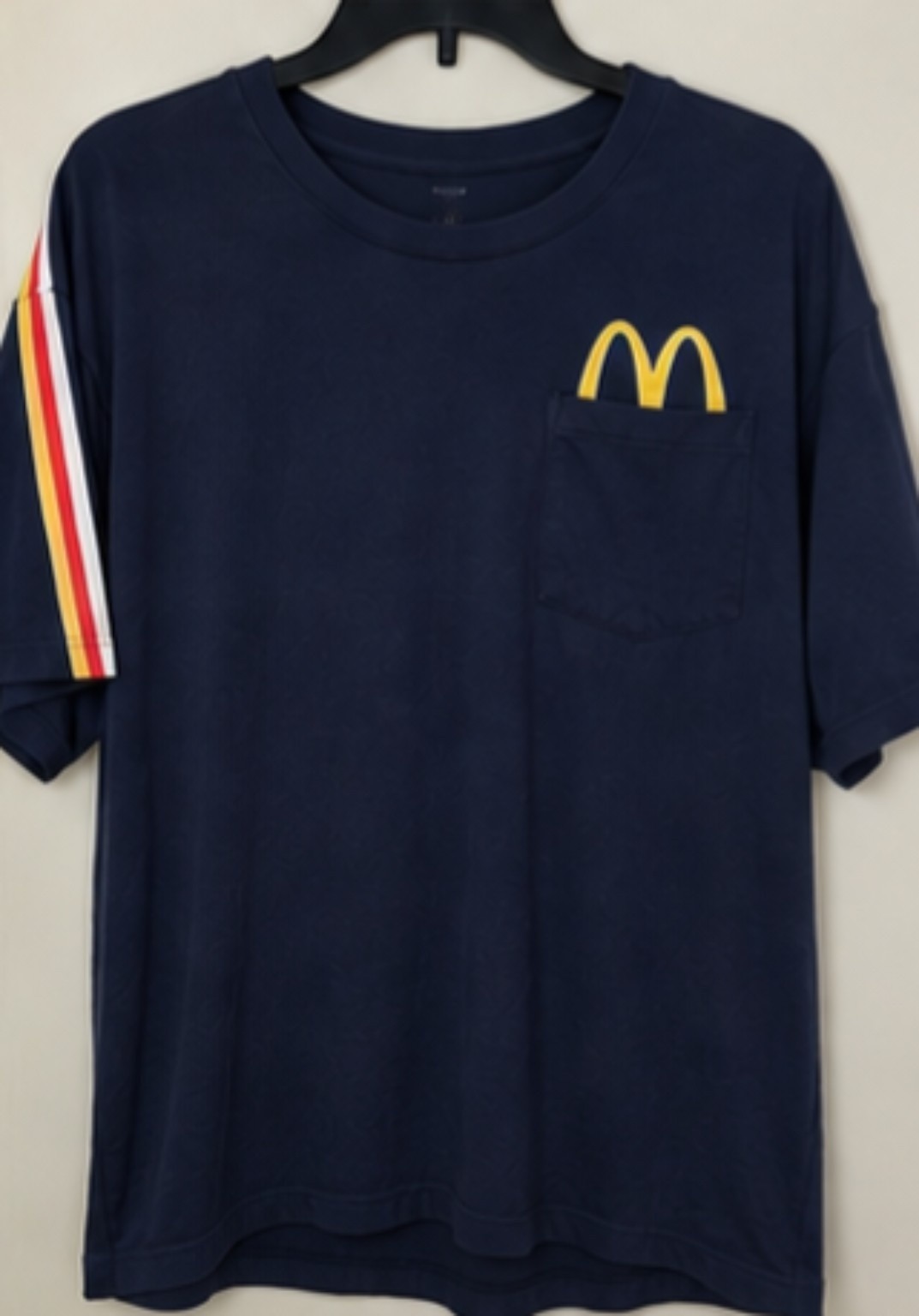 XL McDonald\'s M Arch Employee Shirt 